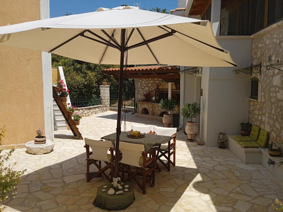 Villa La Casa Di Bella A Tradional Stone House With Barbecue Kariá Exterior foto
