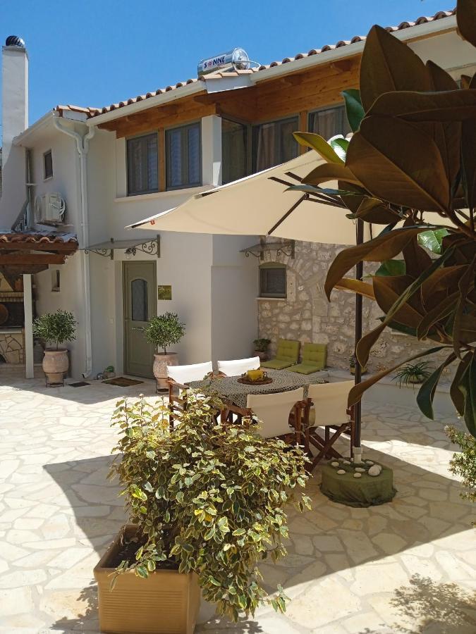 Villa La Casa Di Bella A Tradional Stone House With Barbecue Kariá Exterior foto